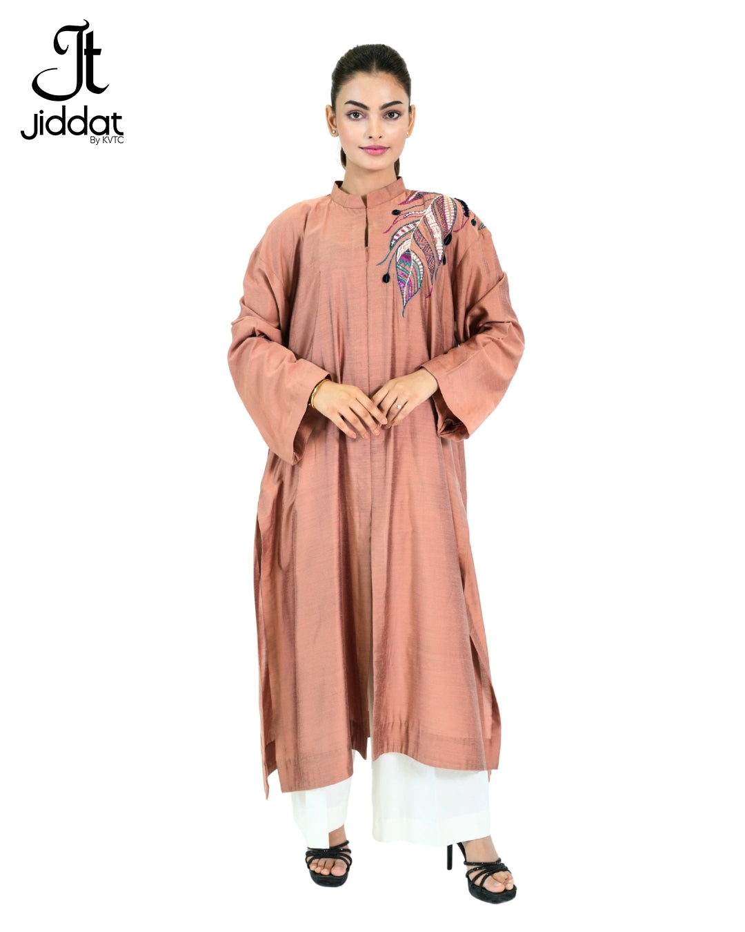 Beggy Shirt with front slit feather embroidery