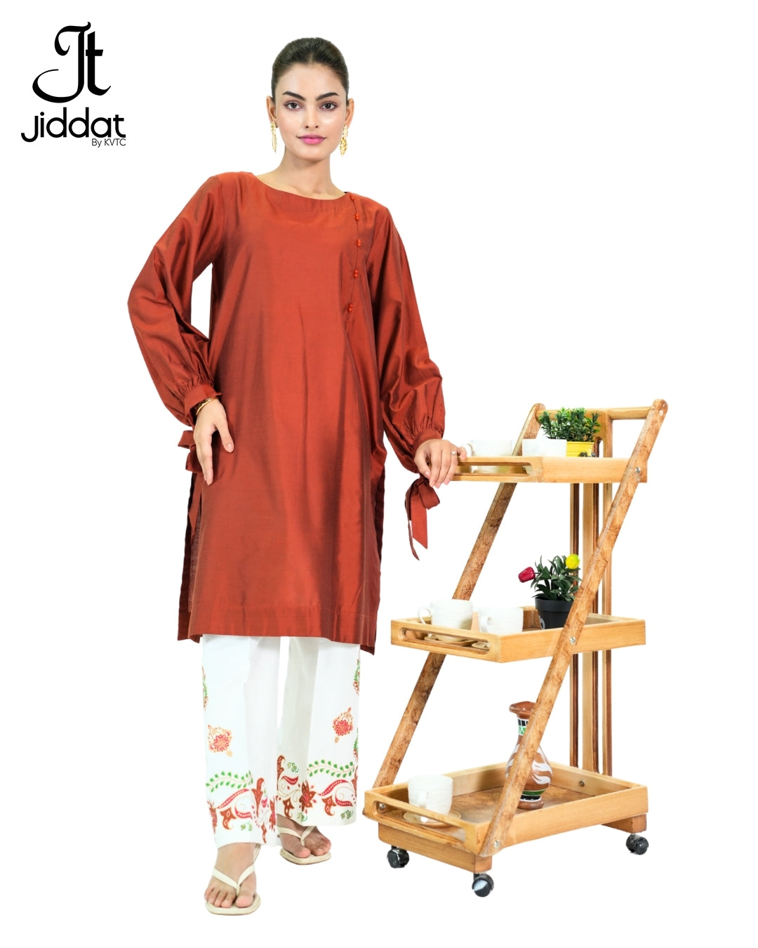 Loose fitted shirt with bell bottoms