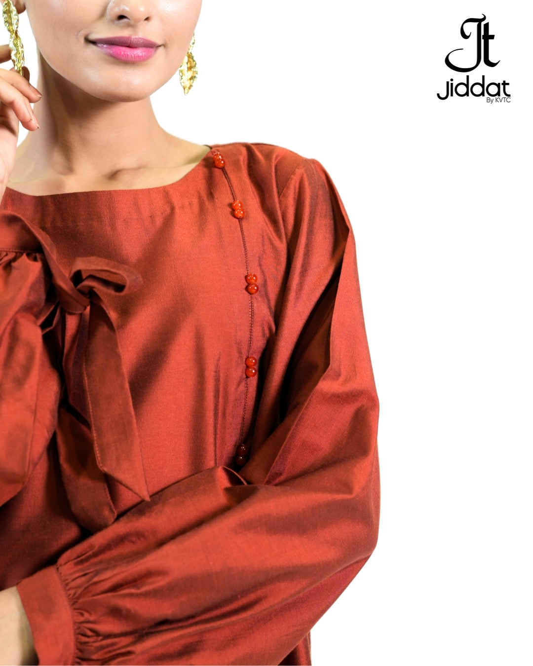 Loose fitted shirt with bell bottoms