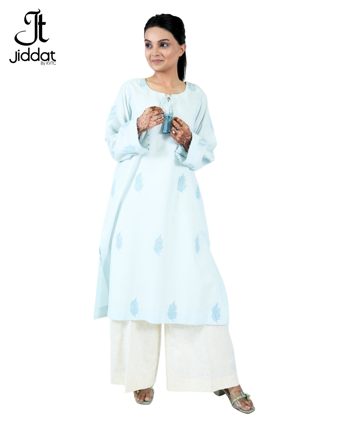 Loose fitted Kurti with feather Embroidery