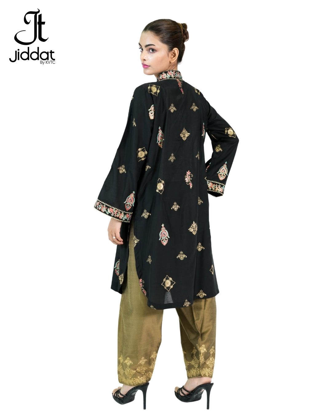 Loose fitted round hemline shirt with Shalwar