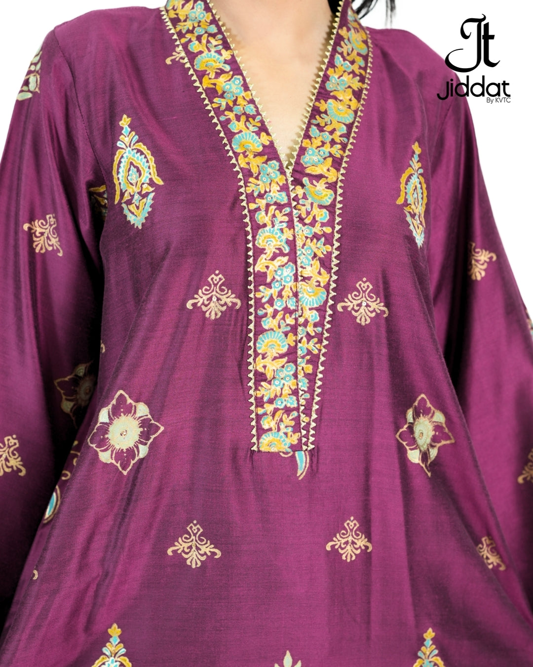 Loose fitted round hemline shirt with Shalwar